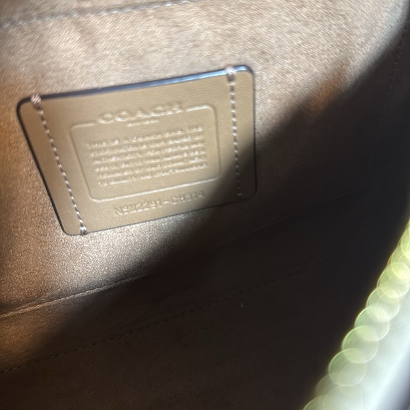 Coach Morgan Signature Canvas Messenger Crossbody Bag - Picture 16 of 16